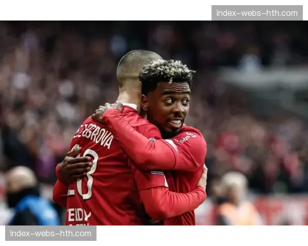 官方：里尔中场安热尔·戈梅斯肌肉不适，将缺阵三周