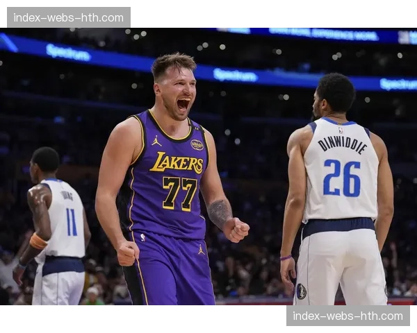 消息：基德与独行侠达成三年续约协议，将继续执教东契奇